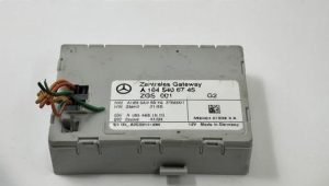 A1645406745 MERKEZİ KAPI KİLİTLEME MODÜLÜ