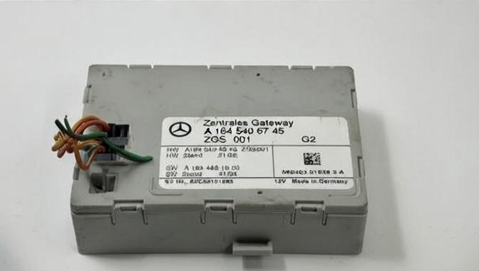 A1645406745 MERKEZİ KAPI KİLİTLEME MODÜLÜ