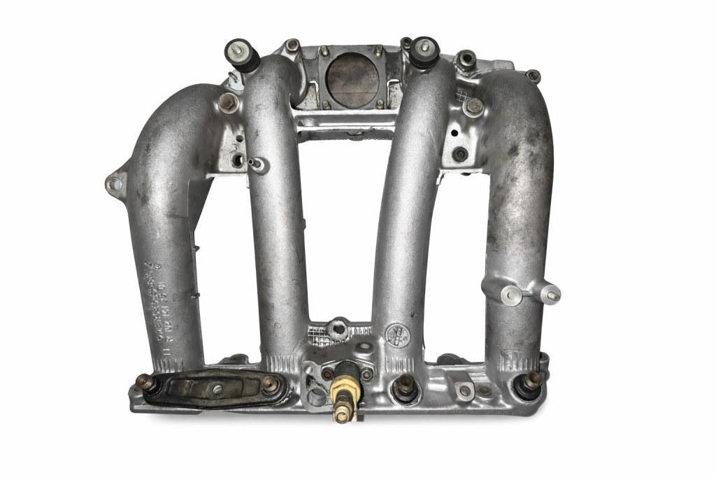 Om102 Motor Emme Manifold