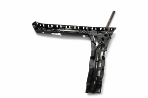 W205 C CLASS ARKA TAMPON BRAKETİ