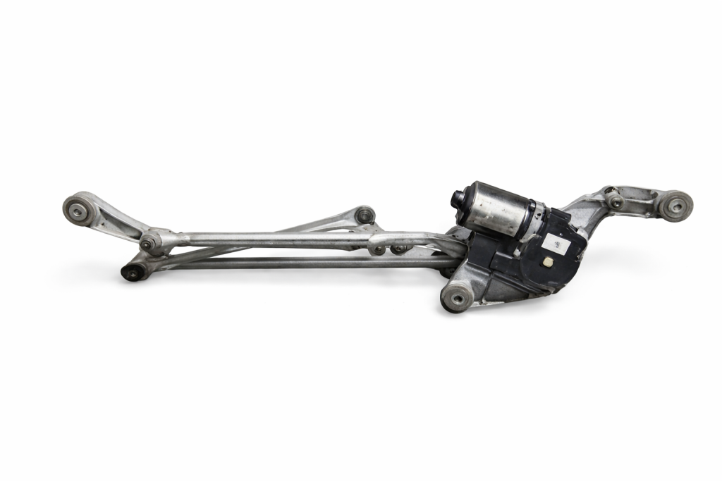 W447 VİTO SİLECEK KOLU VE MOTORU