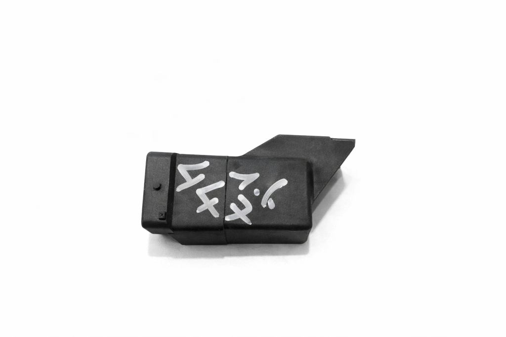 W477 VİTO FAN RÖLESİ