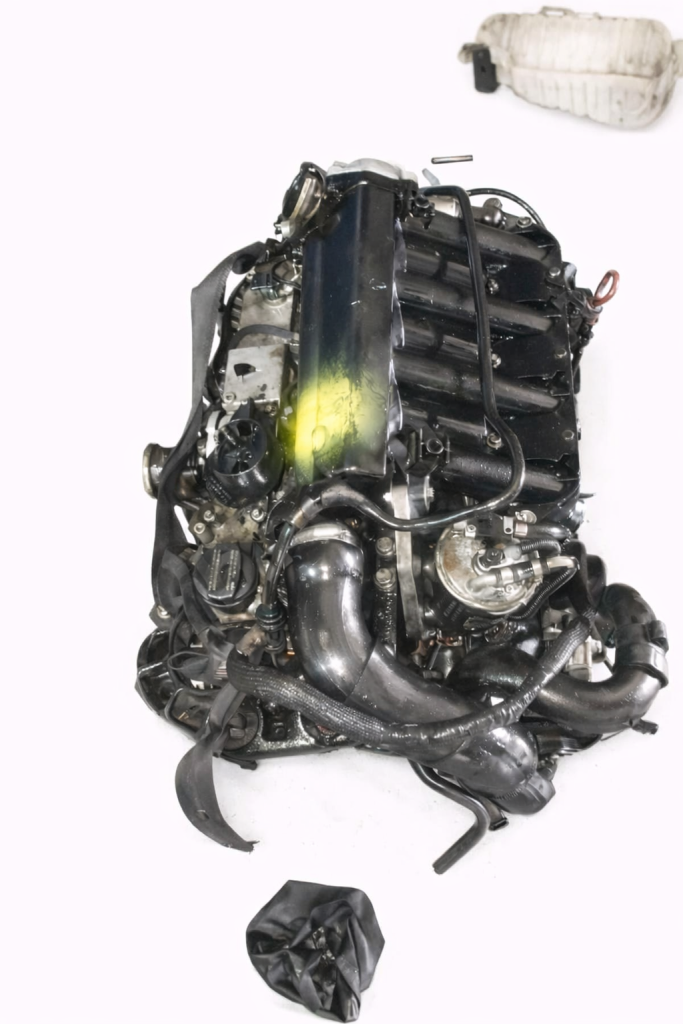 W638 KASA 611 KOPLE MOTOR