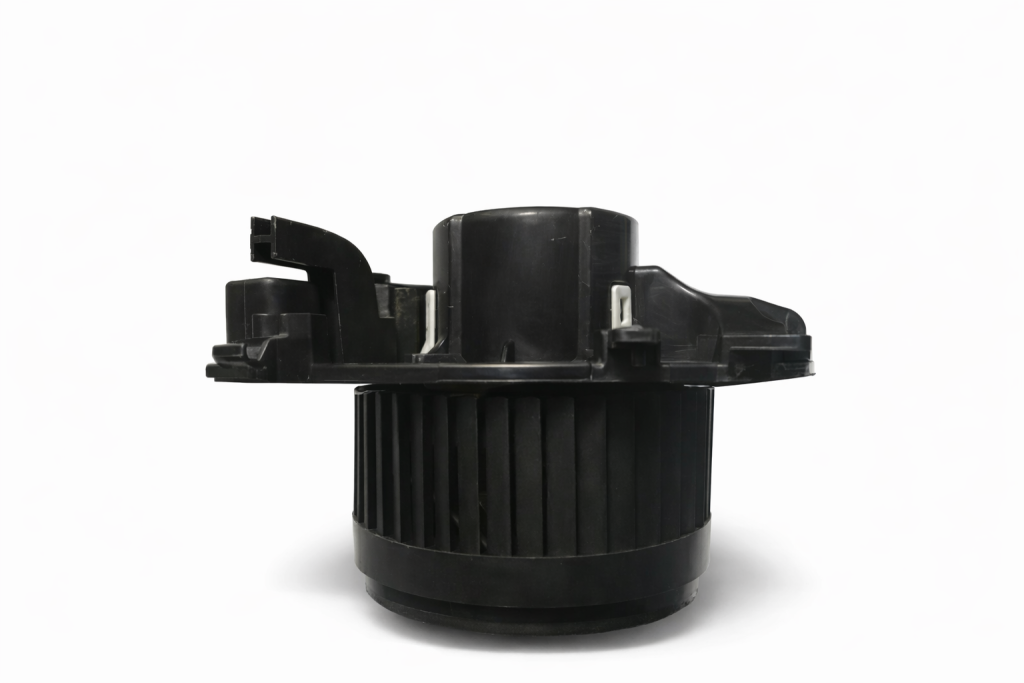 W639 VİANO KALORİFER MOTORU
